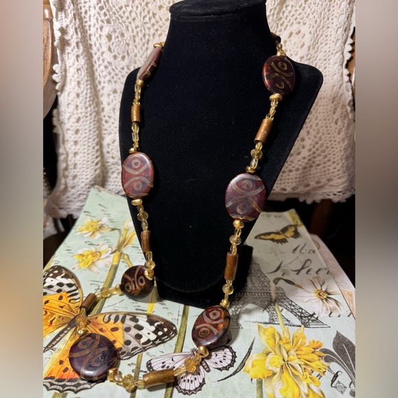 Tibetan agate oval Stone, Citrine Necklace,  30” long, gold filled toggle - Picture 2 of 6